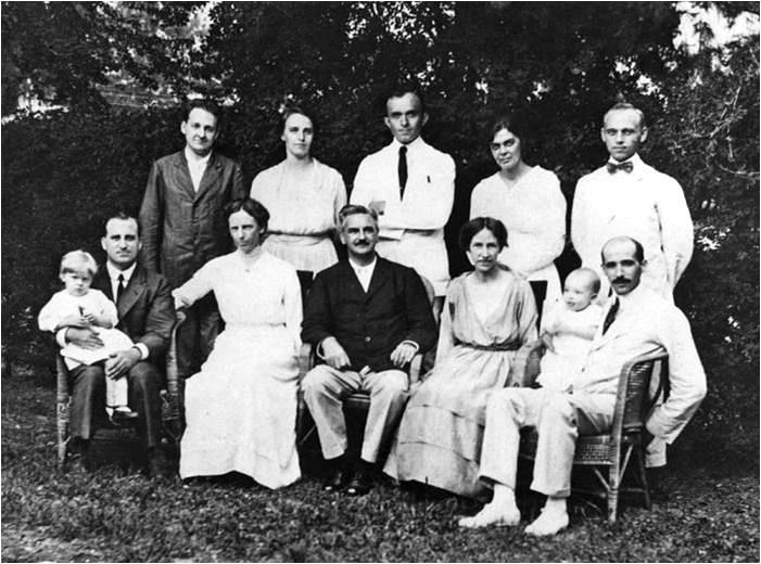 The Irwins are on the right, in the front row. Dr. Jaffray is in the middle of the front row. Date unknown. Courtesy Bonnie Burnett.)